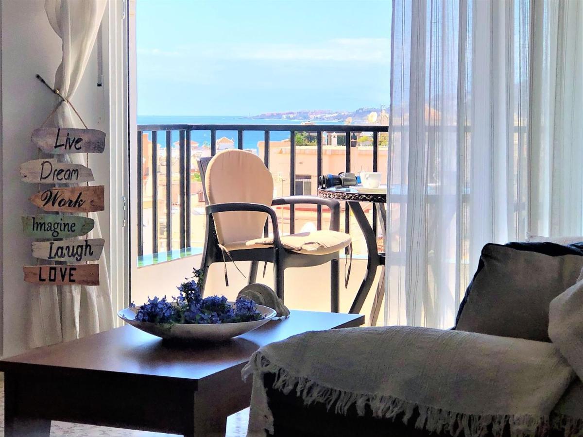 Salute To The Sea Apartment Nerja Bagian luar foto