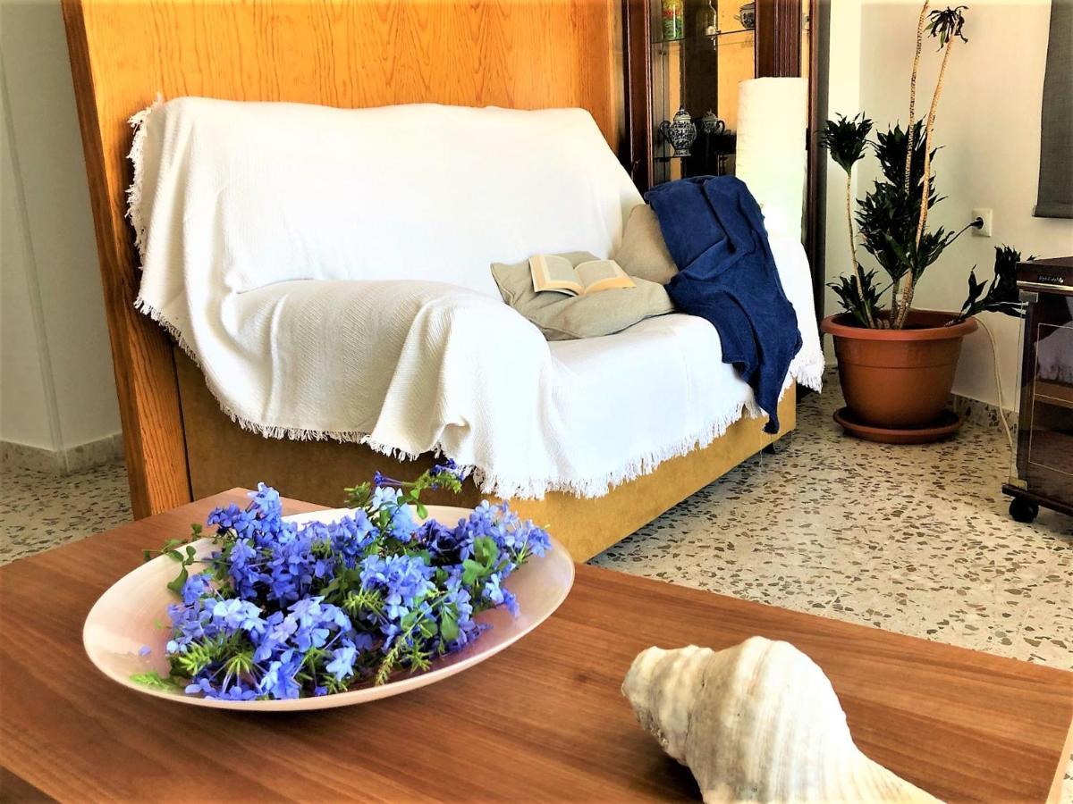 Salute To The Sea Apartment Nerja Bagian luar foto