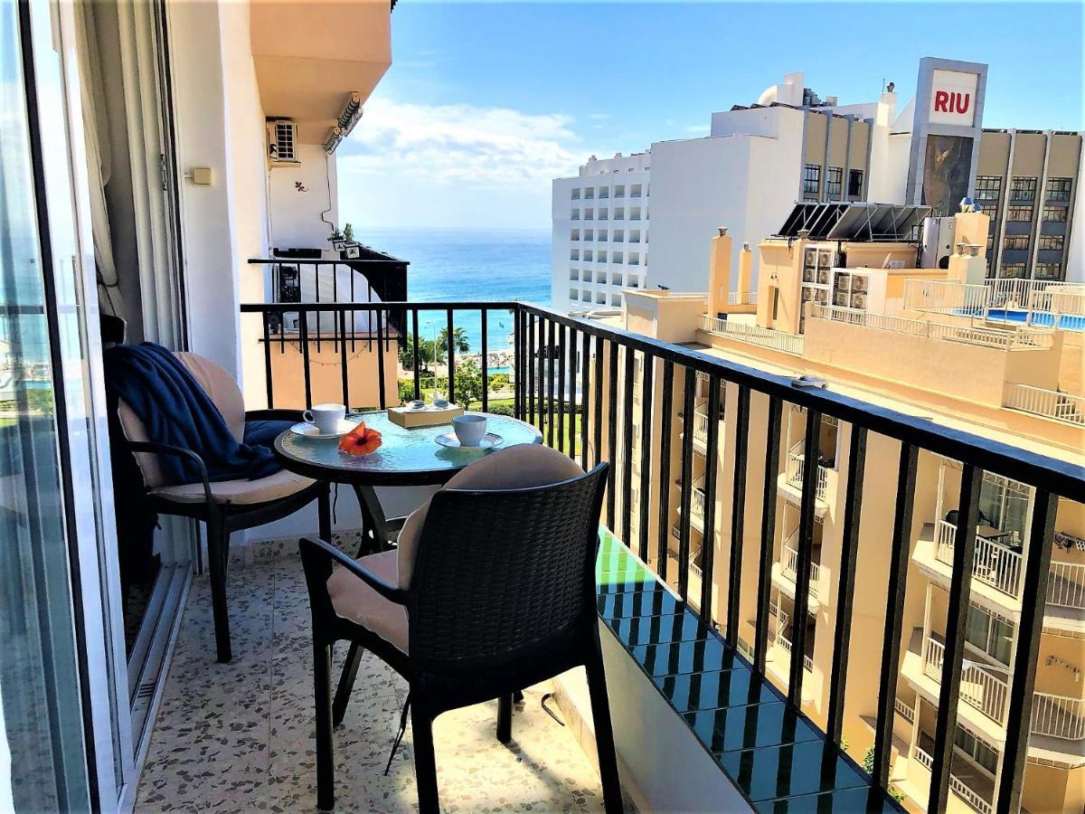 Salute To The Sea Apartment Nerja Bagian luar foto