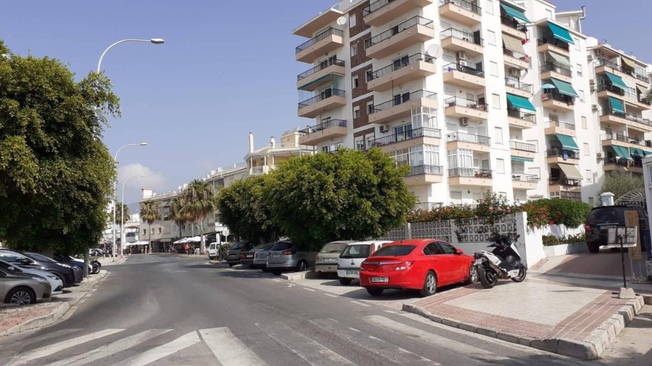 Salute To The Sea Apartment Nerja Bagian luar foto