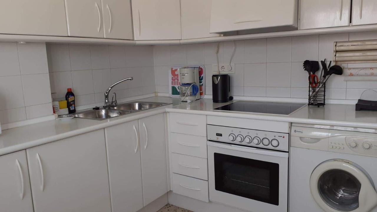 Salute To The Sea Apartment Nerja Bagian luar foto